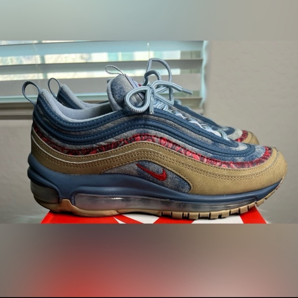 Nike Kids Sneakers Blue and Tan